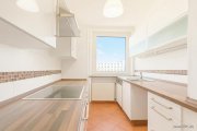 Berlin Furnished 3-room apartment with loggia - ideal for a shared flat Wohnung mieten