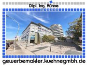 Berlin Prov.-frei: Attraktive helle Bürofläche Gewerbe mieten