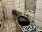 Berlin Modernes Restaurant mit großem Außenbereich am Mauerpark Gewerbe mieten