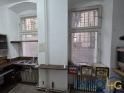 Berlin Freie Fläche in Charlottenburg - ideal für kleine Gastronomie, Kosmetik oder Retail Gewerbe mieten