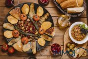 Berlin Kreuzberger Geheimtipp: Modernes Hinterhof-Restaurant mit urbanem Flair und Sonnenterrasse Gewerbe mieten