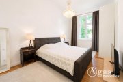 Berlin Sehr schöne möblierte 3-Zimmer-Altbau-Wohnung mit Balkon nahe S-Bhf Rathaus Steglitz Wohnung mieten