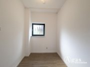 Ludwigsfelde Großzügige Wohnung mit Wintergarten, Kamin und ca. 300 m² Garten Wohnung mieten