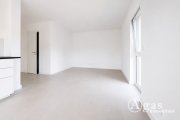 Altlandsberg Erstbezug! Helle 3-Zimmer-Wohnung mit Südbalkon, EBK, Aufzug und PKW-Stellplatz Wohnung mieten