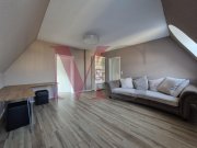 Wilhelmshaven Teilmöblierte Dachgeschosswohnung in der Innenstadt Wohnung mieten