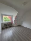 Wilhelmshaven Gemütliche 3 - Zimmer Dachgeschosswohnung in Heppens Wohnung mieten