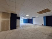 Emden Emden - direkt an der B210 / Auricher Strasse ! Grosse Gewerbefläche in bester Lage ! Für verschiedene Nutzungsarten geeignet