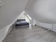 Emden Sofort frei !! Emden - Auricher Strasse - neuwertige komplett möblierte Wohnung über 2 Etagen ! Wohnung mieten