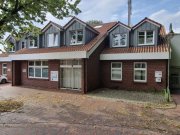 Krummhörn Praxis- Büro-, Gewerbefläche direkt am Marktplatz zu vermieten: Gewerbe mieten