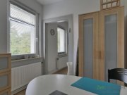 Kassel (EF1198_M) Kassel-Stadt: Oberzwehren, möblierte Wohnung mit Balkon und kleinem Esszimmer Wohnung mieten