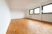 Rockenberg WRS Immobilien - Frisch renovierte 3 Zimmer Dachgeschosswohnung in Feldrandlage von Rockenberg Wohnung mieten