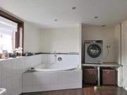 Göttingen (EF1358_M) Göttingen: Roringen, neu renovierte und neu möblierte Wohnung mit PKW-Stellplatz in ruhiger Wohnlage Wohnung mieten