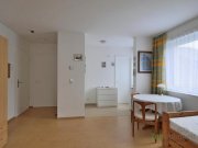 Göttingen (EF1356_M) Göttingen: Holtensen, kleines möbliertes Apartment mit kleiner Terrasse, Angebot für Wochenendheimfahrer Wohnung