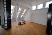 Holzminden Individuelle Architektenwohnung mit Balkon und Markeneinbauküche in Holzminden - stadtnahe Wohnlage Wohnung mieten