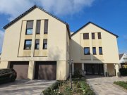 Holzminden Neubauwohnung mit überdachter Terrasse, Einbauküche und Garage Wohnung mieten