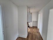 Holzminden Renovierte 3-Zimmer-Dachgeschosswohnung, zw. Innenstadt und Stiebel Eltron Wohnung mieten