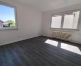 Holzminden Renovierte 4 - Zimmer Mietwohnung im Erdgeschoss - ruhige und bevorzugte Wohnlage Wohnung mieten