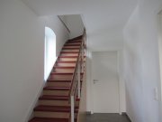 Eschershausen Hinterhaus mit 3 Zimmern und Garage in Eschershausen zu vermieten Wohnung mieten