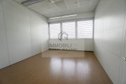 Bozen Großes und helles Büro in Messenähe zu vermieten Gewerbe mieten