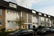Düsseldorf Gemütliche 3-Zimmer-Wohnung in grüner Lage von Rath Wohnung mieten