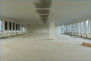 Düsseldorf "395 m² Bürofläche mit freier Aufteilung - am Hafen Reisholz" provisionsfrei Gewerbe mieten