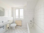 Ratingen 2-Zimmer-Wohnung mit Westbalkon und Stellplatz in Ratingen-Mitte Wohnung mieten