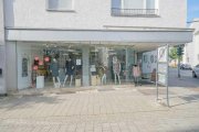 Ratingen Ladenlokal mit großer Schaufensterfront in der Ratinger Innenstadt Gewerbe mieten
