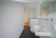 Ratingen Ratingen-Süd: Gemütliche 3-Zimmer-Dachgeschosswohnung mit EBK und Gartenmitbenutzung im Grünen Wohnung mieten