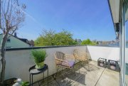 Ratingen Moderne, individuell gestaltete 3,5-Zimmer-Wohnung mit 2 Balkonen Wohnung mieten