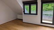 Mönchengladbach Charmante 3,5-Zimmer-Dachgeschosswohnung mit Balkon & Gartennutzung in Odenkirchen Wohnung mieten