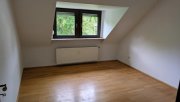 Mönchengladbach Charmante 3,5-Zimmer-Dachgeschosswohnung mit Balkon & Gartennutzung in Odenkirchen Wohnung mieten
