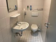 Mönchengladbach Schaufenster + Büroräume + zentrale Lage = Besonders attraktive Gewerbefläche zu vermieten Gewerbe mieten