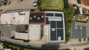 Uelsen Helle Stahlrahmen-Halle mit elektrischem Sektionaltor und großer Hofzufahrt – Industriegebiet Uelsen Gewerbe mieten