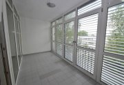 Köln Helle geräumige 3-Zimmerwohnung mit Loggia und Tiefgaragenstellplatz! Wohnung mieten