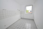 Köln Helle geräumige 3-Zimmerwohnung mit Loggia und Tiefgaragenstellplatz! Wohnung mieten