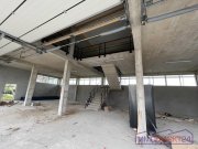 Neunkirchen-Seelscheid Große Garage mit Lagerung in Neunkirchen-Seelscheid zu vermieten Gewerbe mieten