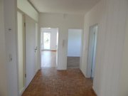 Trier Frisch renovierte 3-Zimmer-Wohnung mit Balkon, Loggia & saniertem Bad im gepflegten Zweifamilienhaus Wohnung mieten