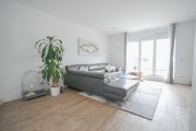 Rödermark DIETZ: Moderne und helle 4-Wohnung im 3. OG , 1 Terrasse, Aufzug und 2 TG-Stellplätzen in Rödermark! Wohnung mieten
