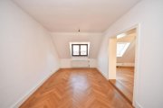 Aschaffenburg DIETZ: 3-4-Zimmer-Dachgeschosswohnung mit Aufzug - Beste Innenstadtlage von Aschaffenburg! Wohnung mieten