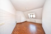 Aschaffenburg DIETZ: 3-4-Zimmer-Dachgeschosswohnung mit Aufzug - Beste Innenstadtlage von Aschaffenburg! Wohnung mieten
