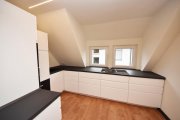 Großostheim DIETZ: Einzugsbereite 3-4-Zimmer-Wohnung mit Einbauküche, opt. Garage und Klimaanlage - Ruhige Lage! Wohnung mieten