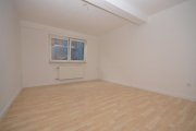 Obernburg am Main DIETZ: Neu renovierte 2-Zimmer-Erdgeschosswohnung mit Einbauküche nur 20m von der Römerstraße! Wohnung mieten