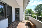 Reinheim DIETZ: TOP-Modernisierte 2-Zimmer-Wohnung im 3. Obergeschoss mit Balkon und Kellerraum Wohnung mieten
