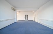 Babenhausen DIETZ! Büro-, Praxis oder sonstige Gewerberäume - zentrale Lage von Babenhausen! Fitnessstudio im EG Gewerbe mieten