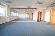 Babenhausen DIETZ! Büro-, Praxis oder sonstige Gewerberäume - zentrale Lage von Babenhausen! Fitnessstudio im EG Gewerbe mieten