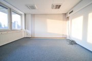 Babenhausen DIETZ! Büro-, Praxis oder sonstige Gewerberäume - zentrale Lage von Babenhausen! Fitnessstudio im EG Gewerbe mieten