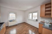 Babenhausen DIETZ: Gepflegte 3-Zimmerwohnung im 1.OG mit Balkon in Langstadt, Babenhausen nahe des Feldes! Wohnung mieten