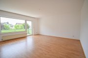 Babenhausen DIETZ: Gepflegte Obergeschosswohnung mit Balkon und Stellplatz in Babenhausen - Hergershausen. Wohnung mieten