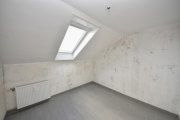 Babenhausen DIETZ: Sanierte 2-Zimmer-Wohnung im Dachgeschoss eines 6-Familienhauses! Optionale Garage! Wohnung mieten