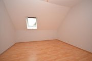 Münster (Landkreis Darmstadt-Dieburg) DIETZ: 2016 sanierte 3 Zimmer Dachgeschosswohnung Top modernisiert - Herrliche Wohnlage Wohnung mieten